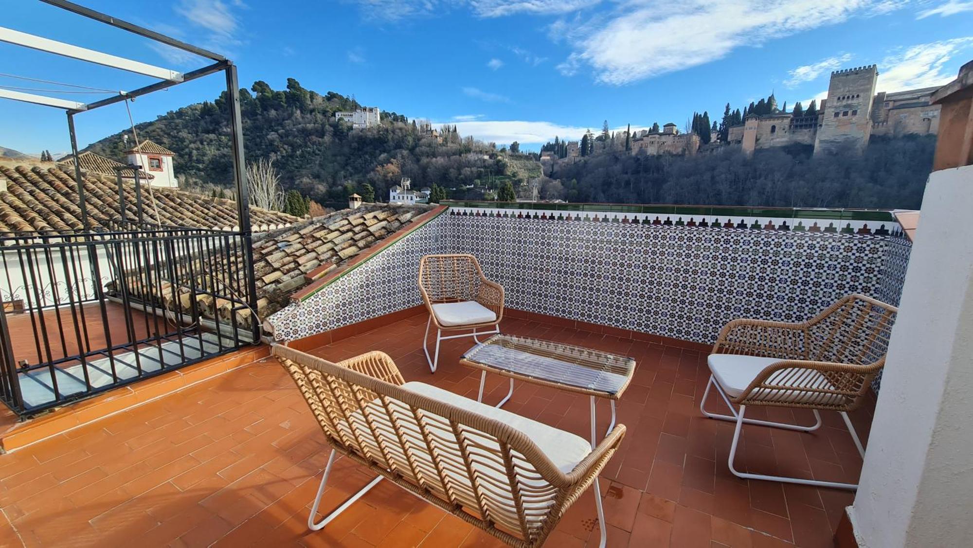 Zenit Mediterranean Suites By Florentia Homes Granada Exterior photo